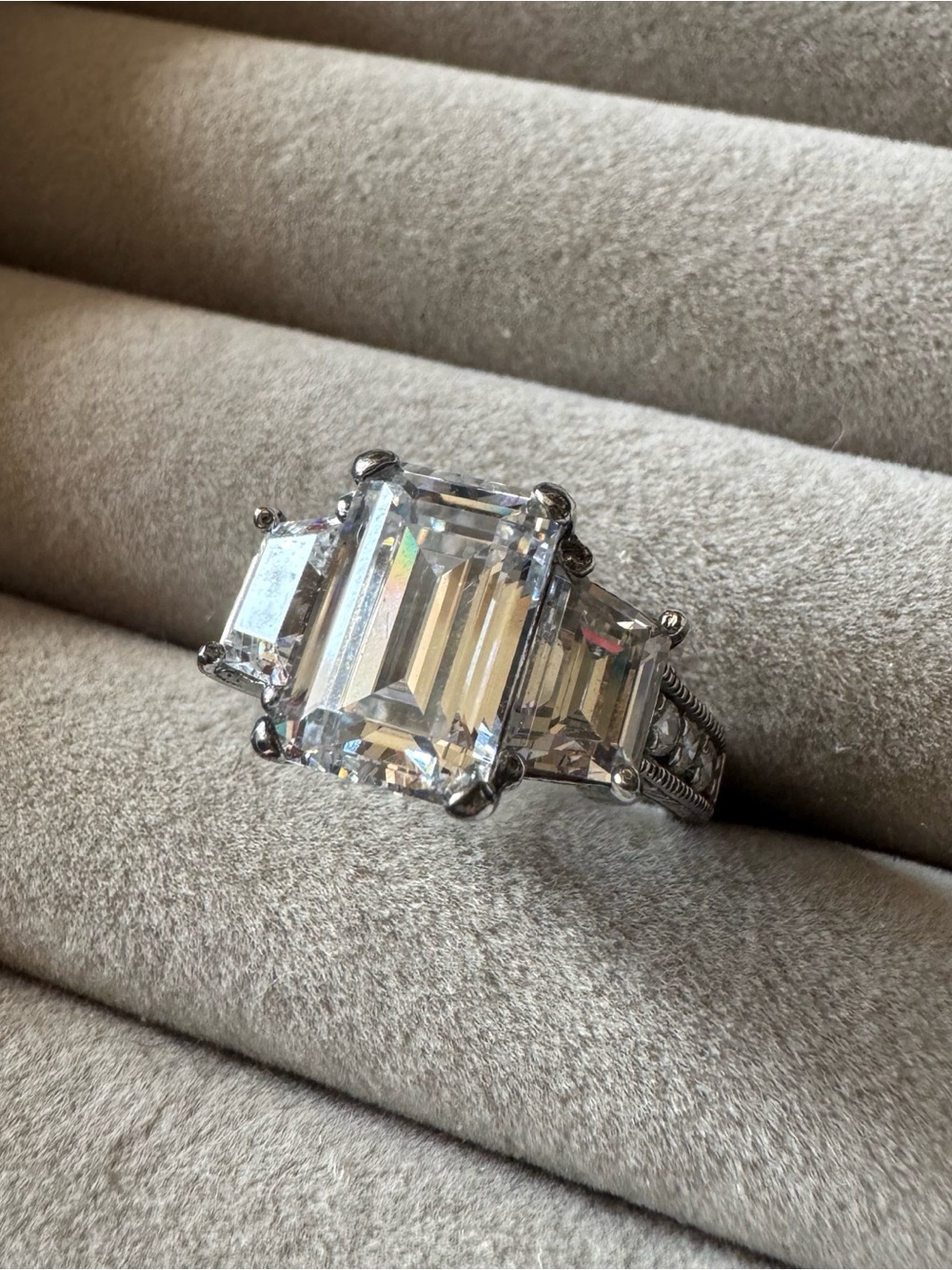 GSJ 925 Sterling Silver Diamonique Emerald Cut CZ Statement Ring Size 8